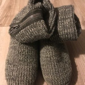 Knit boots very comfy